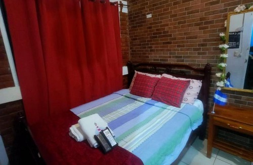 Leon House | Hostal Leyendas