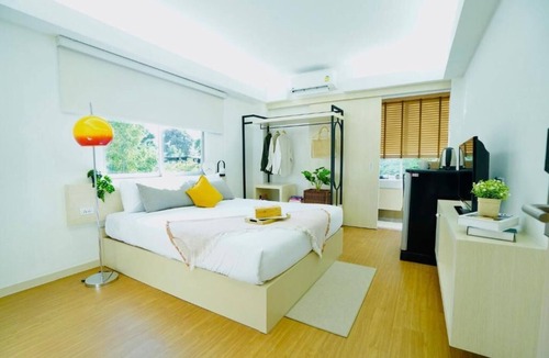 Nong Chaeng Hotel | House Hotel North Pattaya