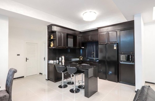 South Pattaya Villa | Indiluxe 6 bedroom spacious pool villa near walking street and nightlife