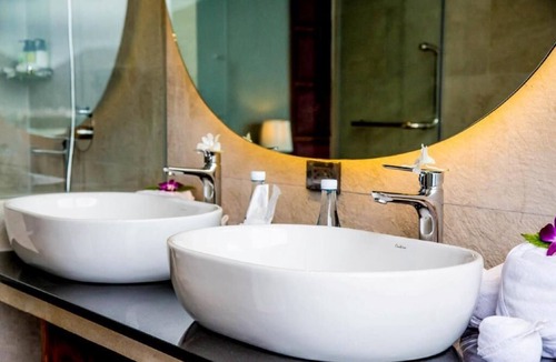 Patong Resort | Indochine Sky Suites with Balcony (010)