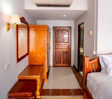 Ranong Hotel | Jansom Beach Resort