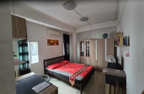 Chom Phon House | Jatujak Bangkok guesthouse R3