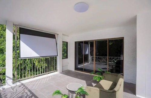Huai Yai House | Jomtien 6BR Pool Villa · 210 meters to the Beach