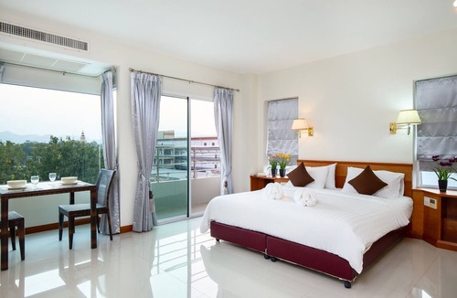Ban Tai Hotel | Kanchanaburi City Hotel