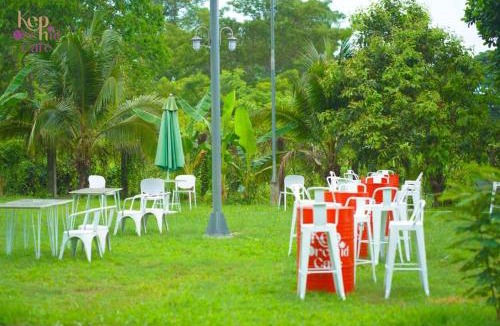 Krong Kaeb Hotel | Kep Orchid Cafe
