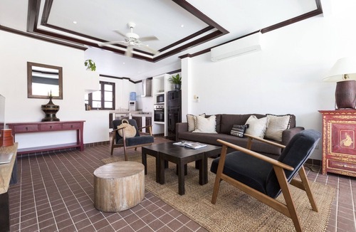 Bophut House | KHAMIN POOL VILLA, 2 BR, 2 BA, up to 6 guests, 5' drive from Chaweng Beach