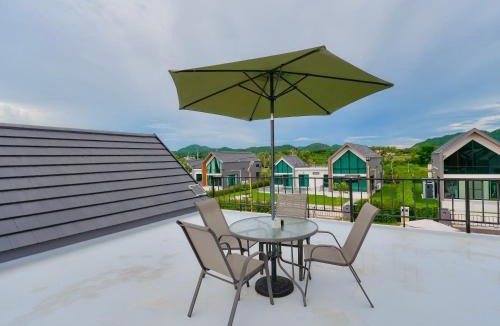 Pong Ta Long Villa | Khaoyai KYLD Artist Village K08