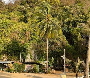 Khanom Villa | Khwaeng Phao Beech Poolvilla