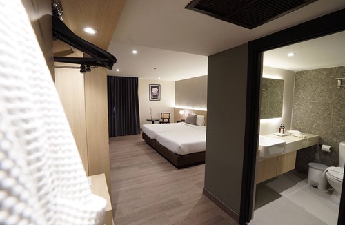 Nong Bon Hotel | King Park Avenue Hotel