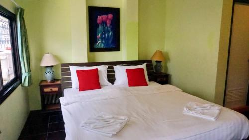 Chaweng City Center House | Kluay Mai Guest House