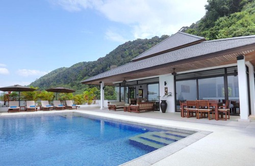 Ko Lanta Villa | Kulraya Villas - Luxury Serviced Pool Villas (A)