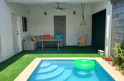 Jinotepe House | La tranquilidad te espera · Casa Violeta con piscina privada