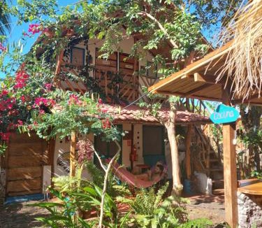 Balgue Hostel | La Urraca Loca Hostel