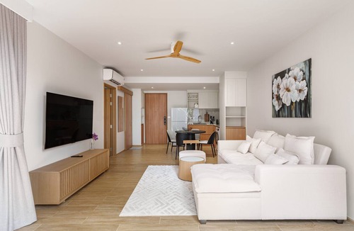 Sa Khu Apartment | Laguna Beachside, 1BR 200m to Bang Tao Beach