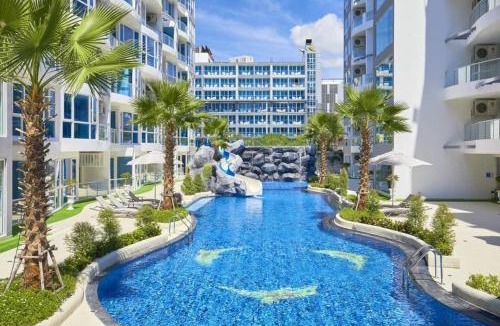 Central Pattaya Apartment | Large Ground Floor Condo, Grand Avenue, Central Pattaya