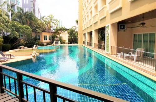 South Pattaya Apartment | Large Studio Condo Jomtien - Sleeps 2