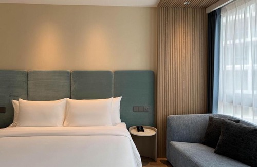 Choeng Thale Apartment | Laya Suites and Residences