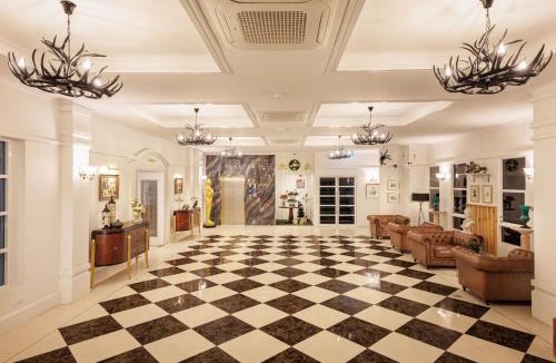 Chang Khlan Hotel | Le Cannes, a Recall Luxe Hotel