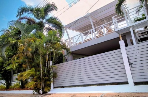 Bang Sare Villa | Leelawadee Pool Villa BBQ&Pool party