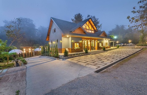 Nong Chaeng Villa | Lhong Chiang Dao glamping
