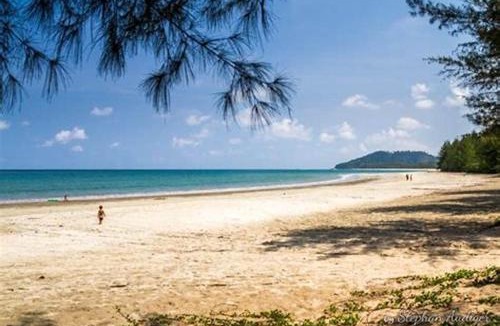 Saphli Bed & Breakfast | life beach 1