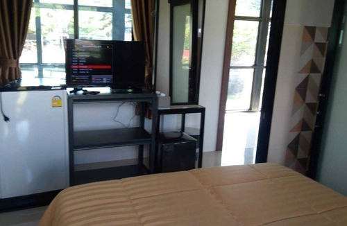Khaem Son Hotel | Lilly Home