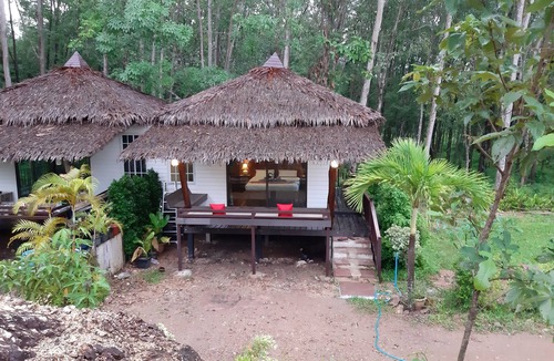 Nuea Khlong Hotel | Little Rock Kohjum Resort