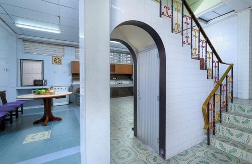 Talat Nuea Hostel | Lotus House Phuket