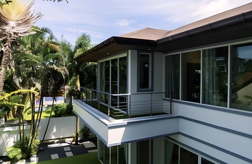 Kamala Apartment | Lovely studio with AC in charming Tambon Kamala