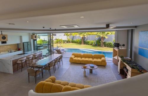 Choeng Thale Villa | Lux Nine Pasak by MonthstayZ Thailand