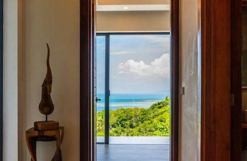Lamai Villa | Luxurious 3-bedroom villa in Koh Samui with infinity pool, sea views, and WiFi, near Lamai Beach