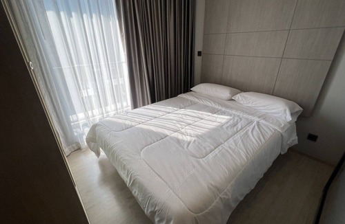 Ekkamai Condo | Luxury 1 Bedroom Convenient in Ekkamai