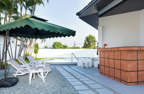 Nong Prue Villa | Luxury 4BR private 425sqm party pool villa