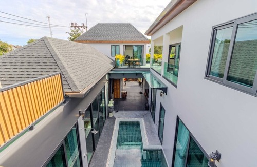 Ban Saiyuan Villa | Luxury 5BR Ocean View Villa w/Pool, Spa & Cinema
