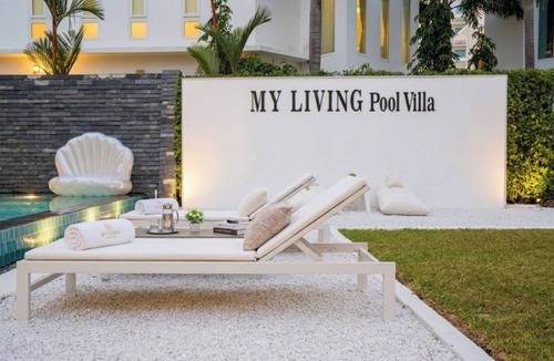 South Pattaya Villa | Luxury 5BR Villa Jomtien - Pool, Sports & Karaoke Close to the beach of pattaya