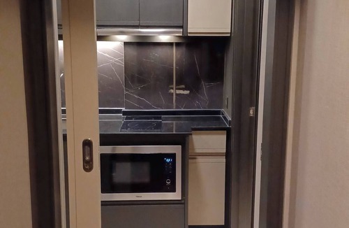 Chang Khlan Condo | Luxury condo, Chaing Mai Night Bazaar