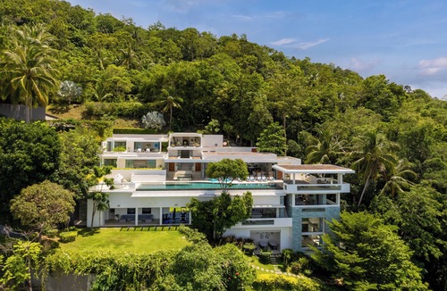 Ko Pha-ngan House | Luxury Estate in Koh Samui | Sleeps 44 | Lime Samui