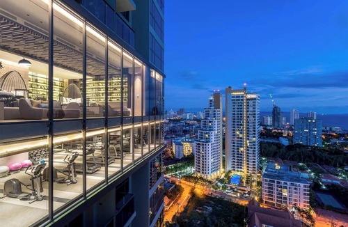 Central Pattaya Apartment | Luxury Oceanfront Retreat Andromeda Apartment Pattaya