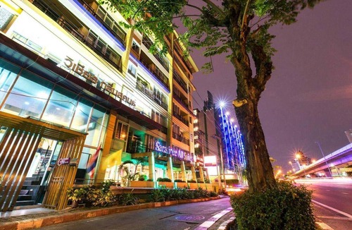 Khlong Ton Sai House | Luxury Royale 1BR | Exclusive Suite at Bella B