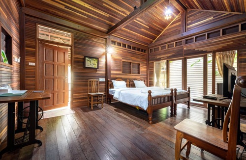 Ban Phe Hotel | Mac Garden Resort