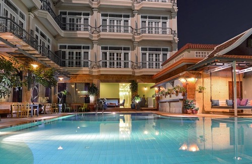 Downtown Siem Reap House | MAGESTIC SUPERIOR SUITE