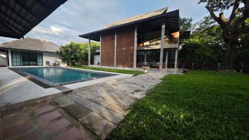 Nong Pa Khrang Villa | Maison de Lanna - Private Architect Villa