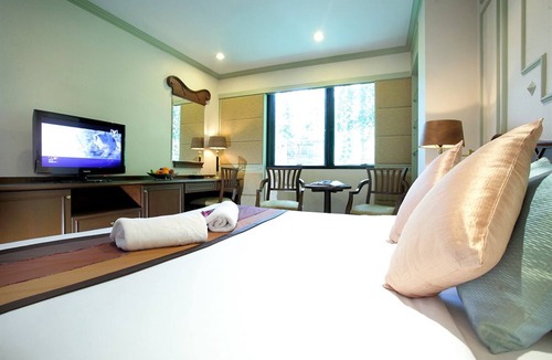 Nana Hotel | Majestic Suites