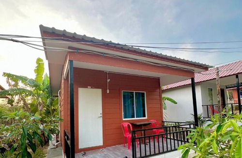 Koh Rong Hostel | Maloop Cafe Bungalow