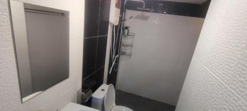 Baan Tai Apartment | MediLeaf Hostel