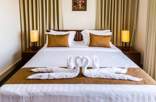Ruessei Kaev Hotel | MekongView 2 CondoTel