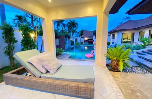 Huai Yai Villa | Mellow Pool Villa - Family house with nice pool & garden - 4 bedrooms