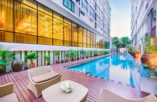 Bang Kra So Hotel | Mida Hotel Ngamwongwan - SHA Plus
