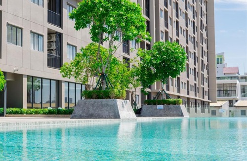 Ruessei Kaev Apartment | Modera Suites at Parkland Condo TK