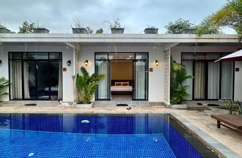 Siem Reap House | Monthly Pool Bungalow with Fast WIFI - Weekly Serviced